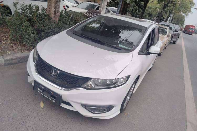 Used Honda Jade 2014 1.8L Automatic Comfort Elite Version 5 Seats