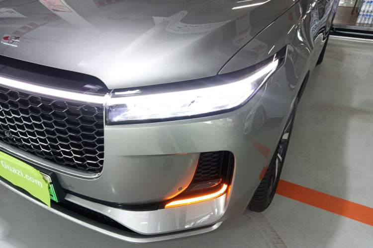 Used Li Auto ONE 2021 Extended-Range 6-Seater Version Left Front Headlight