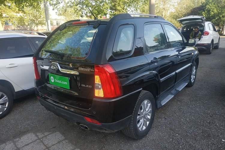 Used Kia Sportage 2013 2.0L Manual Two-Wheel Drive GL Trim