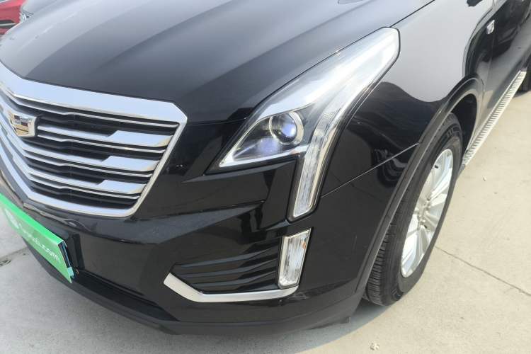 Used Cadillac XT5 2018 28E Four-Wheel Drive Tech Version
