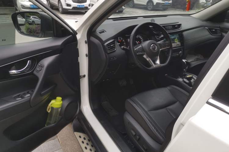 Used Nissan X-Trail 2020 2.0L XL ITS CVT 2WD SmartConnect Comfort Edition