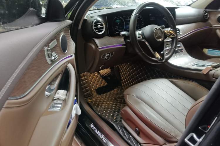 Used Mercedes-Benz E-Class New Energy 2022 Restyled E 350 e L Plug-in Hybrid Sedan
