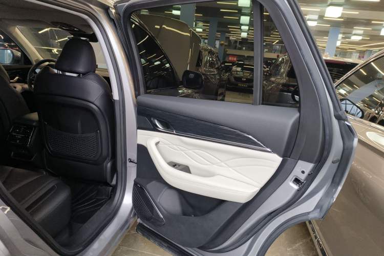 Used Geely Auto Monjaro L 2023 2.0TD High-Power Automatic Two-Wheel Drive Flagship Version