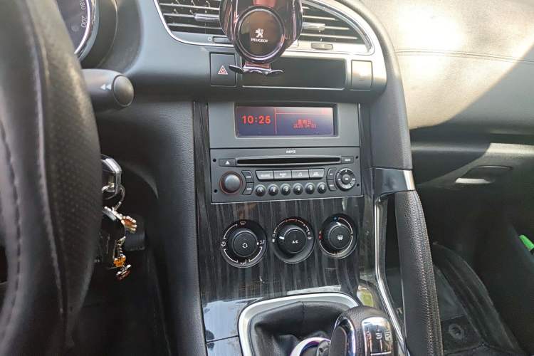 Used Peugeot 3008 2013 2.0L Manual Classic Edition
