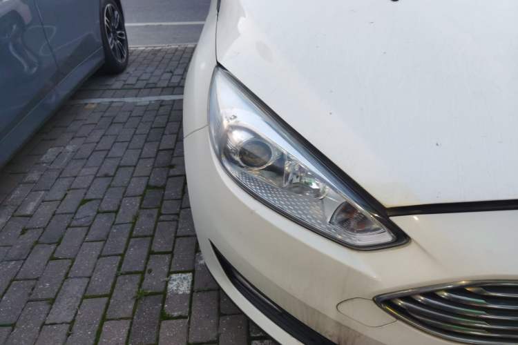 Used Ford Focus 2015 Sedan 1.6L Automatic Comfort Model