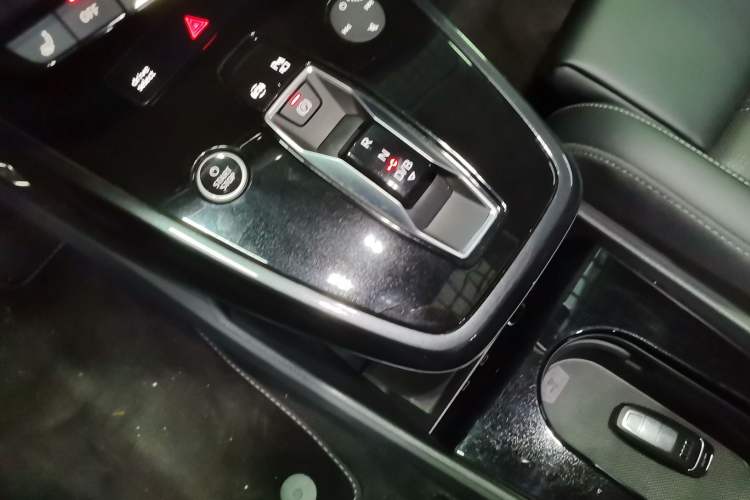 Used Audi Q4 e-tron 2024 40 e-tron Boundary Edition
