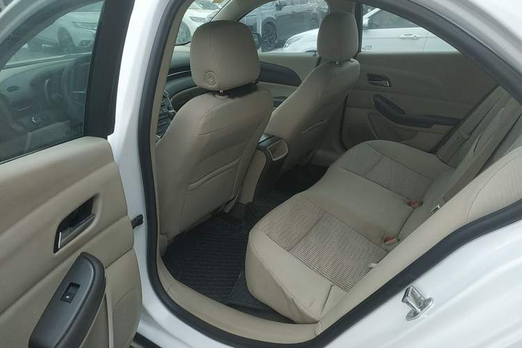 Used Chevrolet Malibu 2014 2.0L Automatic Comfort Edition