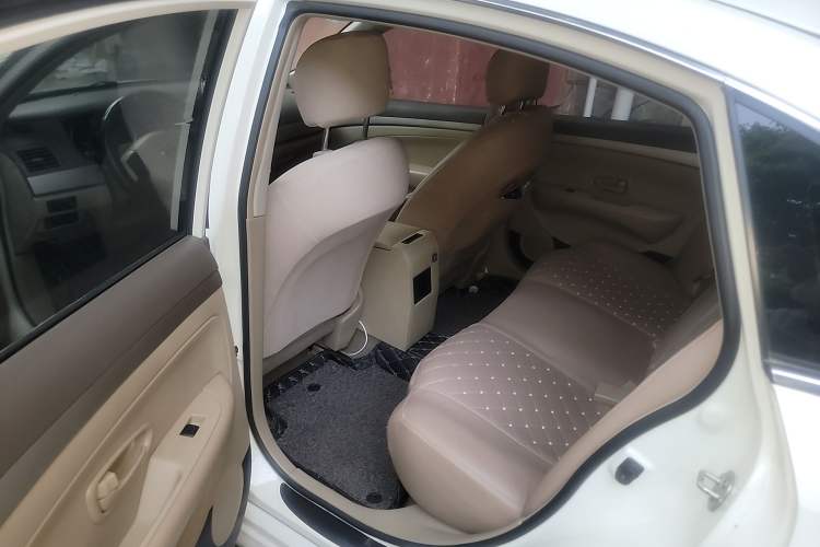 Used Nissan Sylphy 2018 Classic 1.6XE+ CVT Leading Edition Left Rear Seat