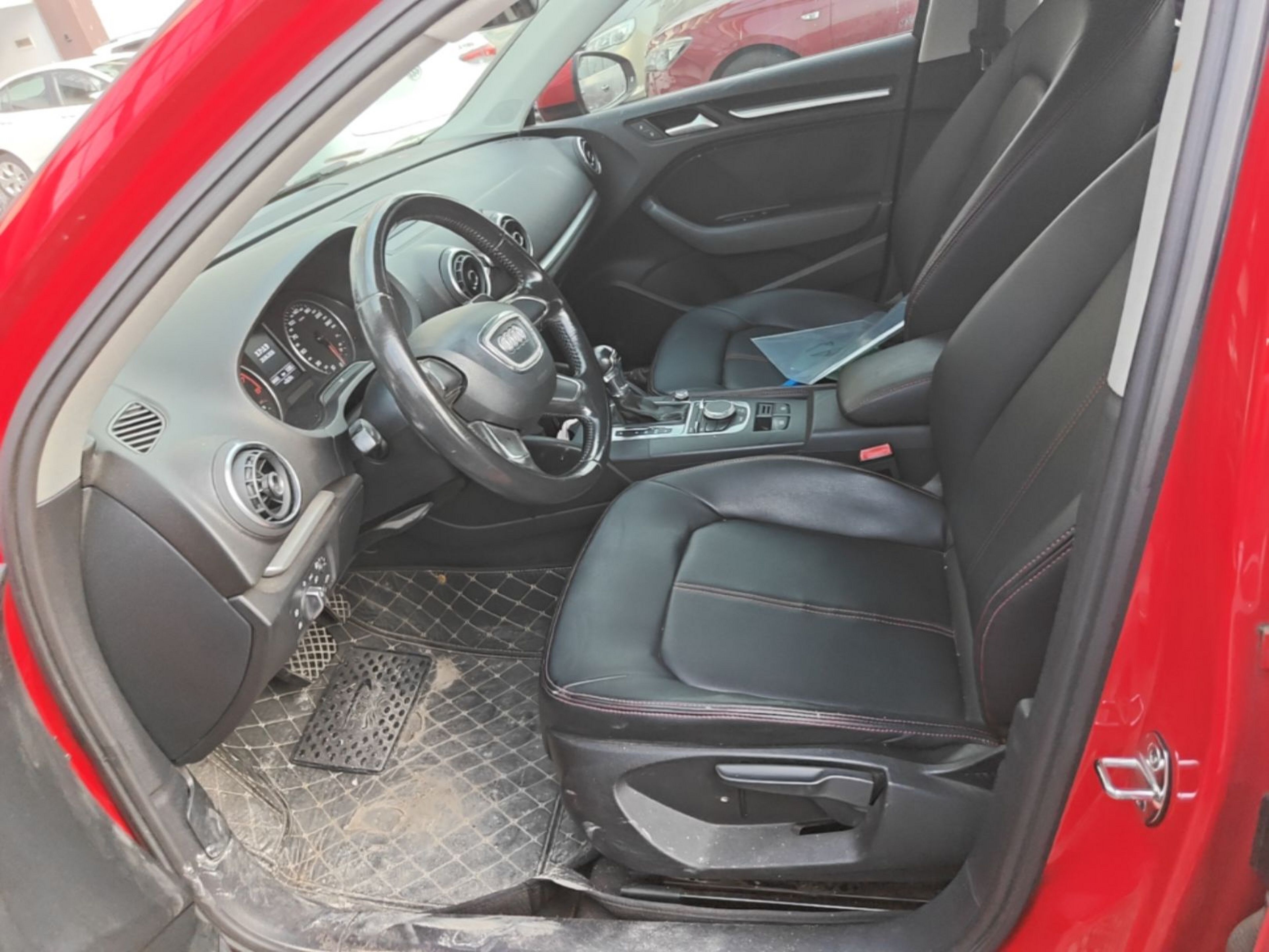 Interior delantero
