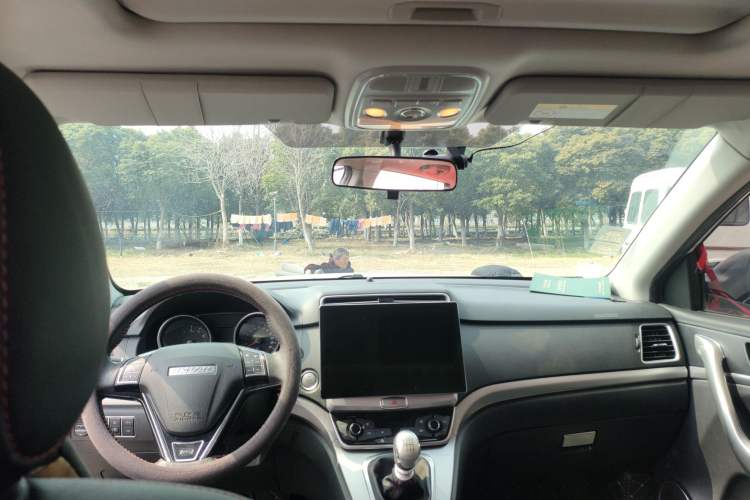 Used Haval M6 2017 1.5T Manual Two-Wheel Drive Elite Model