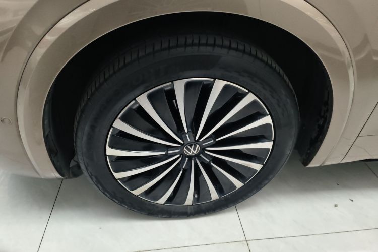 Used Volkswagen Viloran 2023 380TSI Prestige Edition
