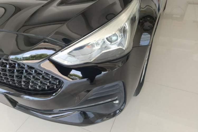 Used Haval M6 2019 1.5T DCT Two-Wheel Drive Elite Version China VI Standard