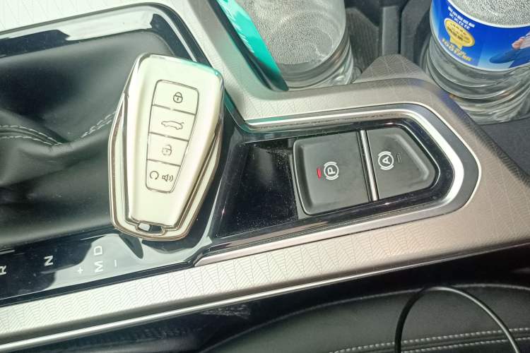 Used Geely Auto Emgrand 2022 4th Generation 1.5L CVT Luxury Model
