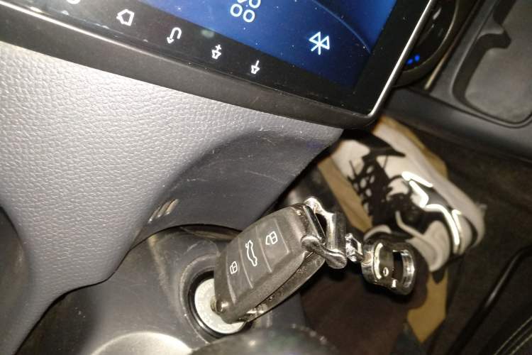 Used Suzuki Swift 2016 1.5L Automatic Fashionable Coolplay Edition