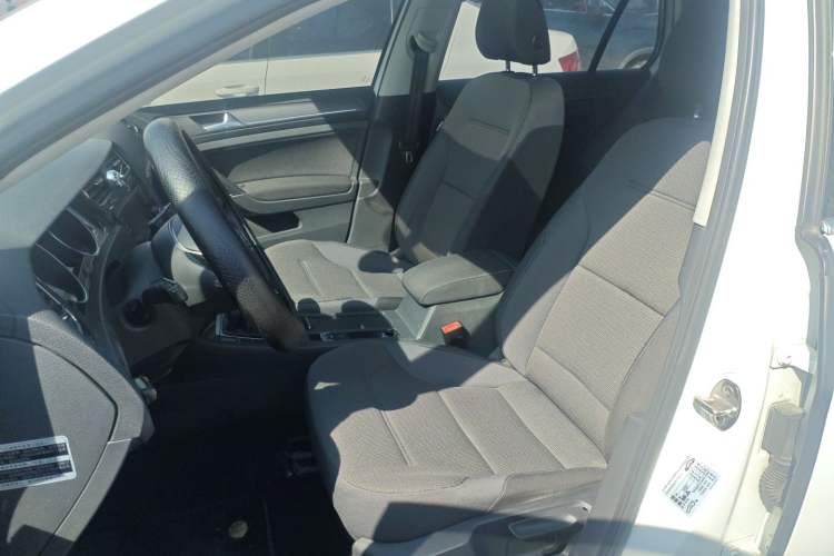 Used Volkswagen Golf 2017 230TSI Manual Comfort Edition – Celebrating Milestone of One Million Units