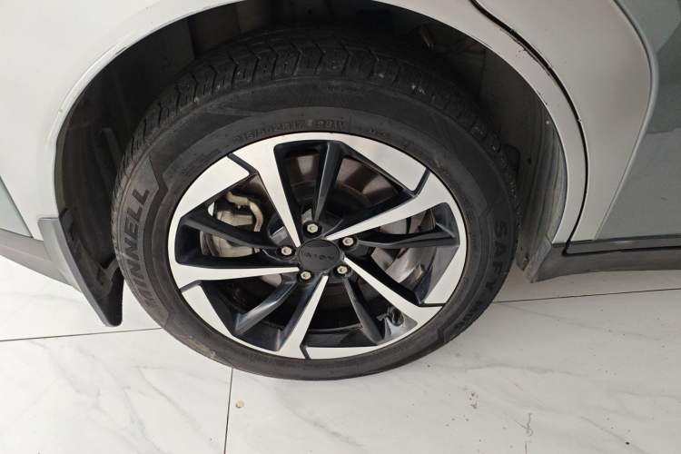 Used AION Y 2023 Plus 610 Smart Edition Ternary Lithium
