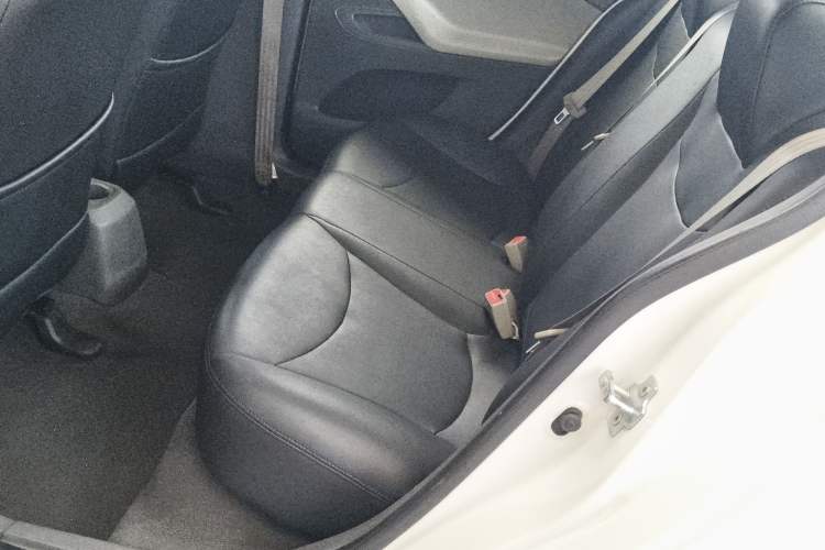 Used Chevrolet Sail 2015 Sail 3 1.5L Manual with Ideal Sunroof Edition