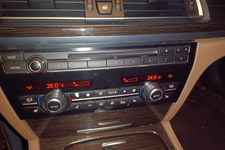 Used BMW 7 Series 2009 730Li Luxury Model
