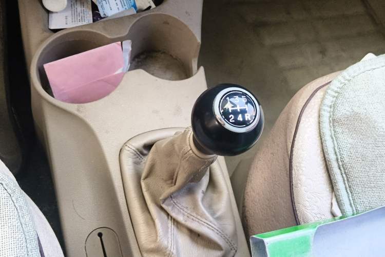 Used Kia Sportage 2013 2.0L Manual Two-Wheel Drive GL Trim
