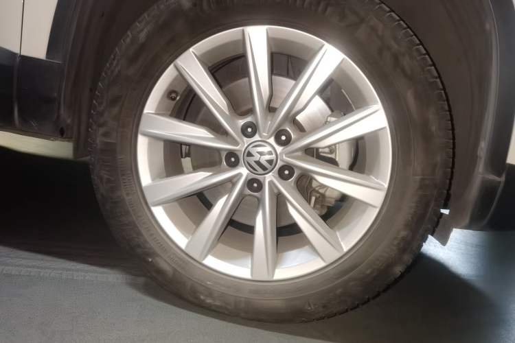 Used Volkswagen Tiguan 2017 300TSI Automatic Two-Wheel Drive Silk Road Luxury Edition Exterior 1