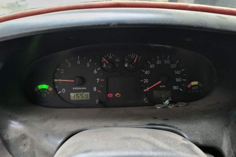 Used JAC Group Refine 2011 2.0L Shuttle Gasoline Standard Edition HFC4GA3