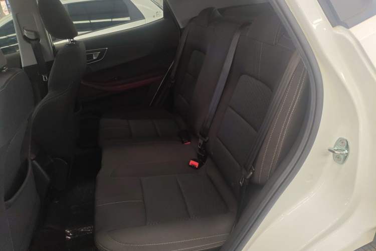 Used Chery Tiggo 5x 2024 Edition People's Benefit Version 1.5L Manual Urban Model Left Rear Seat
