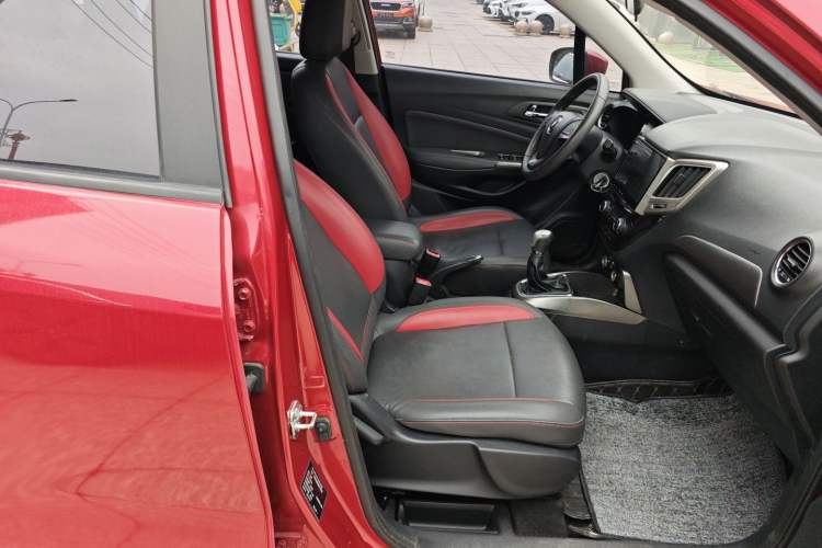 Used Changan CS15 2016 1.5L Manual Fashion Edition
