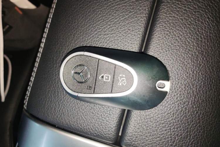 Used Mercedes-Benz C-Class 2022 Revised C 260 L Starry Night Sport Edition Vehicle Key