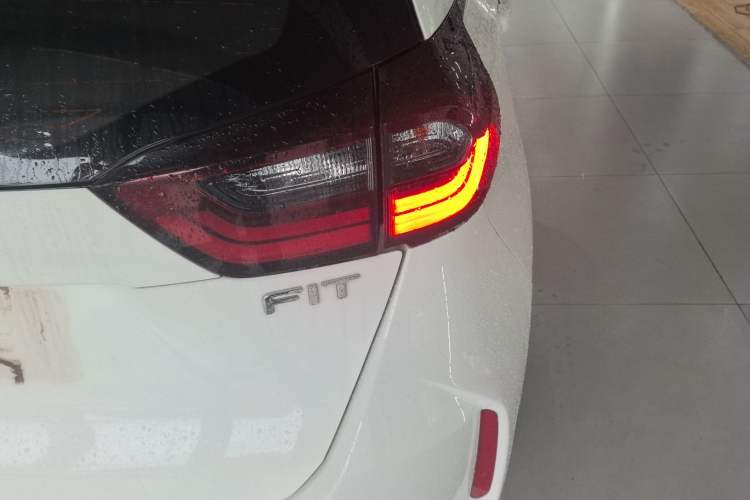 Used Honda Fit 2021 1.5L CVT Trend Edition
