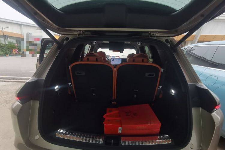 Used Li Auto L8 2024 Ultra Model