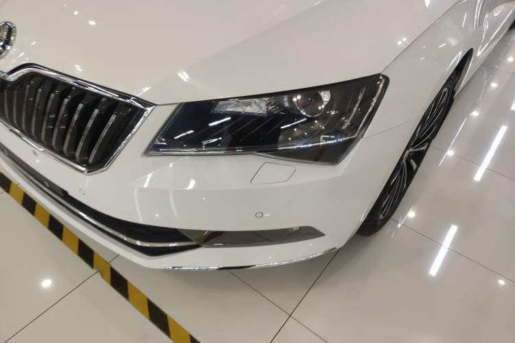 Used Skoda Superb 2018 TSI330 DSG Luxury Edition China V Standard