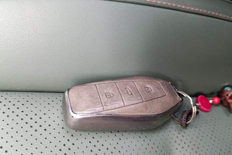 Used iCAR 03 2024 501km Range Two-Wheel Drive Long-Range Smart Trend Edition
