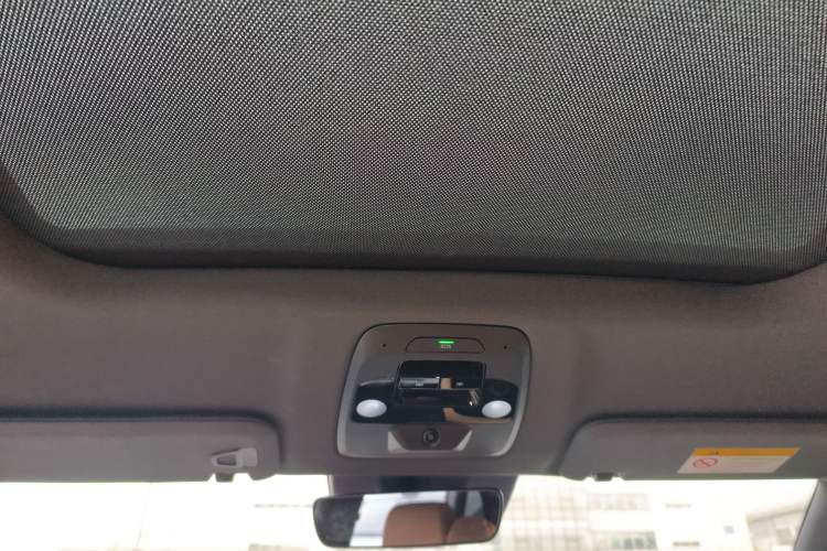 Used Nio ES6 2020 420 km Sport Edition Headliner