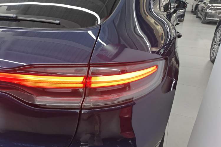 Used Porsche Macan 2018 Macan 2.0T