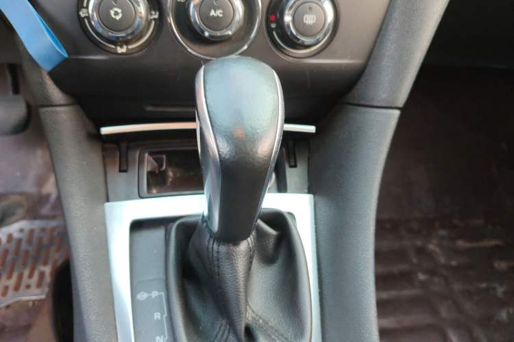 Used DS 5LS 2014 1.8L automatic Comfort version VTi140