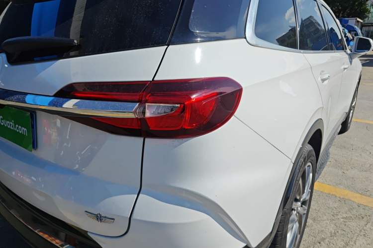 Used Buick Enclave 2020 28T Two-Wheel Drive Prestige Version