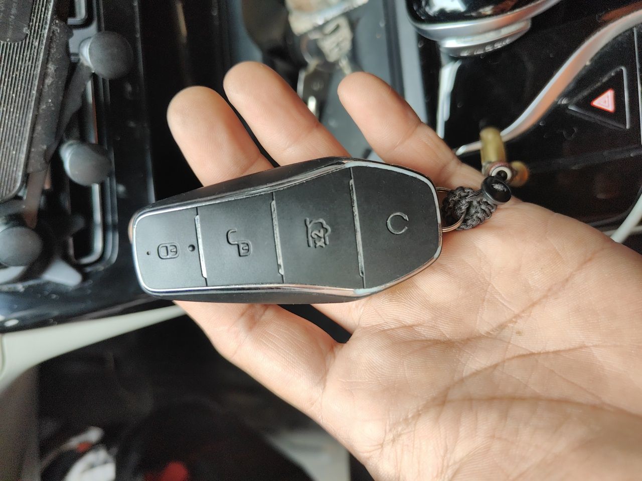 BYD Qin PLUS 2024 HONOR Edition DM-i 55KM Leading Model — снимка 20