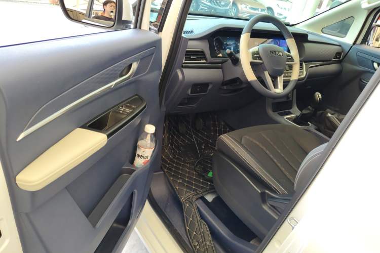 Used BAW Ruisheng Ace M7 2025 1.6L Manual Standard Wheelbase Comfort Version 5 Seats Driver Seat