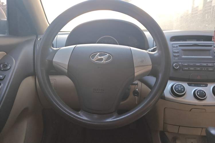 Used Hyundai Celesta 2010 1.6L AT GL
