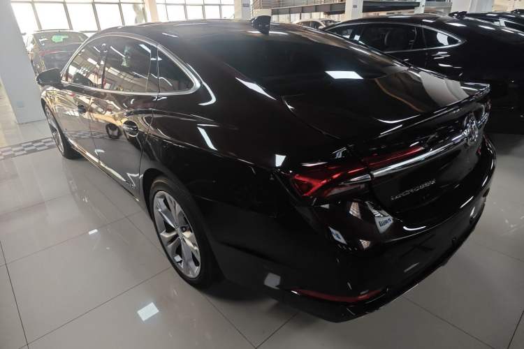 Used Buick LaCrosse 2022 Avenir Avia First Edition