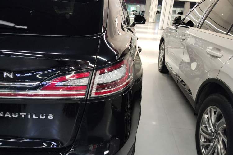 Used Lincoln Nautilus 2021 2.0T Four-Wheel Drive Luxury Edition