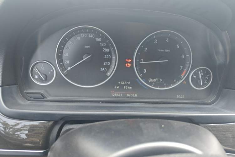 Used BMW 5 Series 2014 525Li Luxury Design Package Instrument Cluster