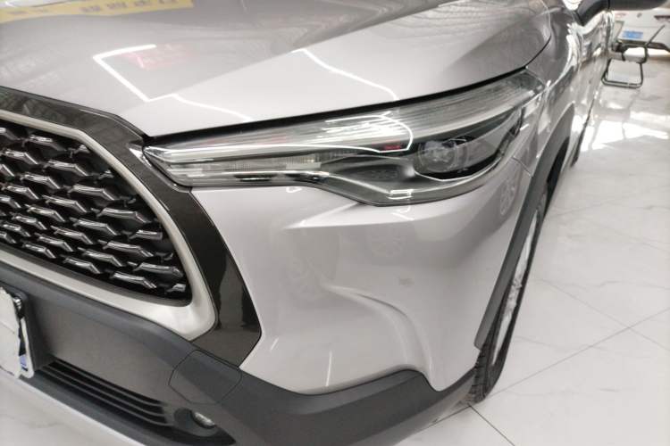 Used Toyota Corolla Cross 2022 2.0L Luxury Edition Left Front Headlight