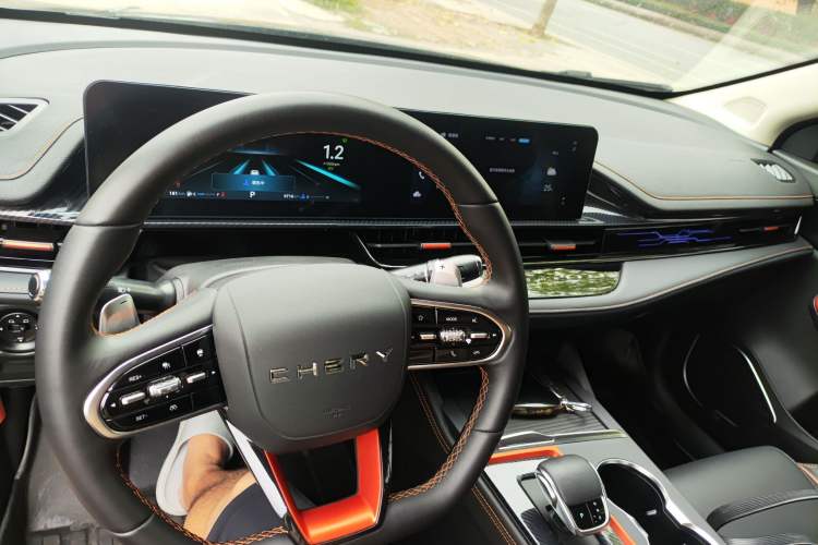 Used Chery Arrizo 5 GT 2022 1.6T DCT Chii Center Console