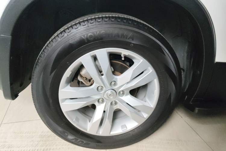 Used CHANGAN CS75 2017 Shangkui Edition 1.8T Automatic All-Wheel-Drive Elite Model
