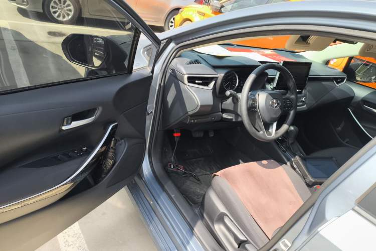 Used Toyota Corolla 2021 Dual-Motor 1.8L E-CVT Elite Edition