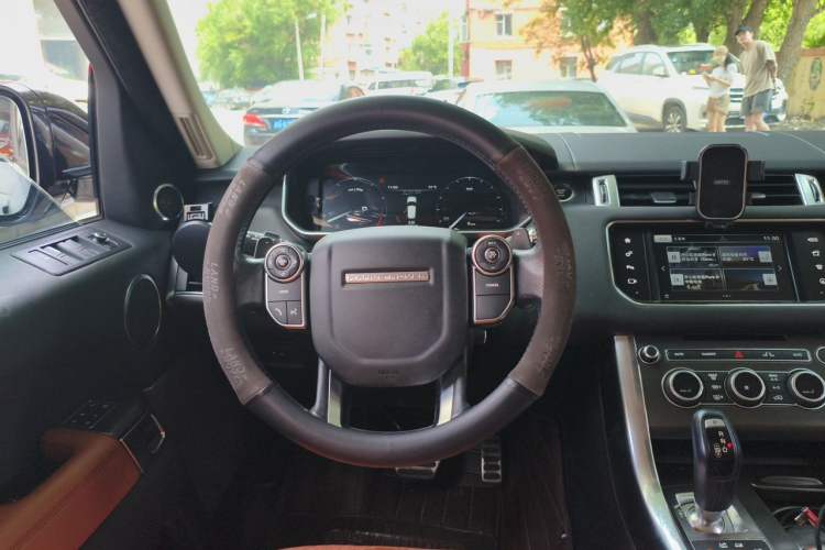 Used Land Rover Range Sport 2016 3.0 SC V6 HSE DYNAMIC
