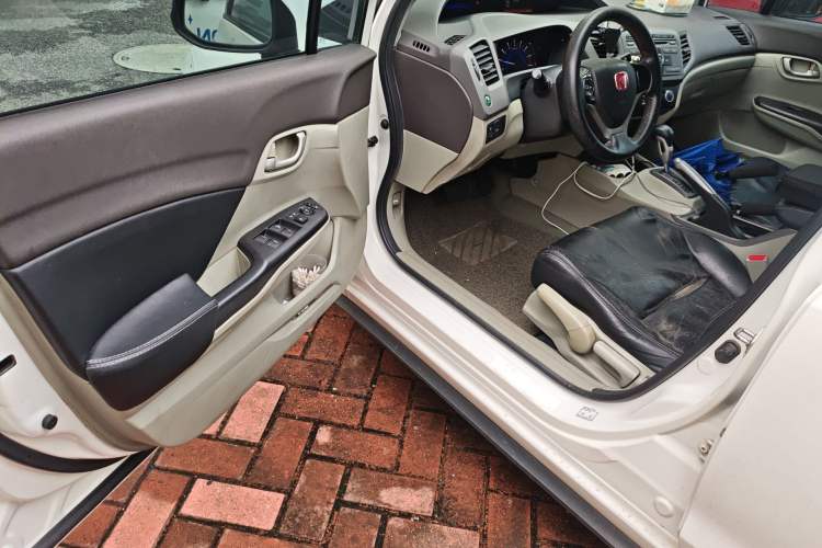 Used Honda Civic 2012 1.8L automatic comfort version