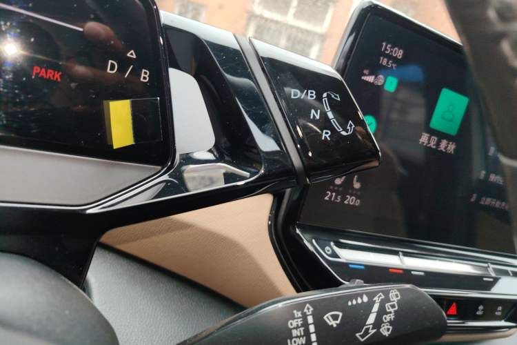 Used Volkswagen ID.4 X 2021 Pro Smart Long-Range Edition Gear Lever