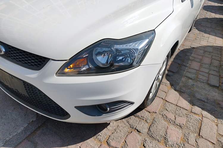 Used Ford Focus 2013 Hatchback Classic 1.8L Automatic Base Model